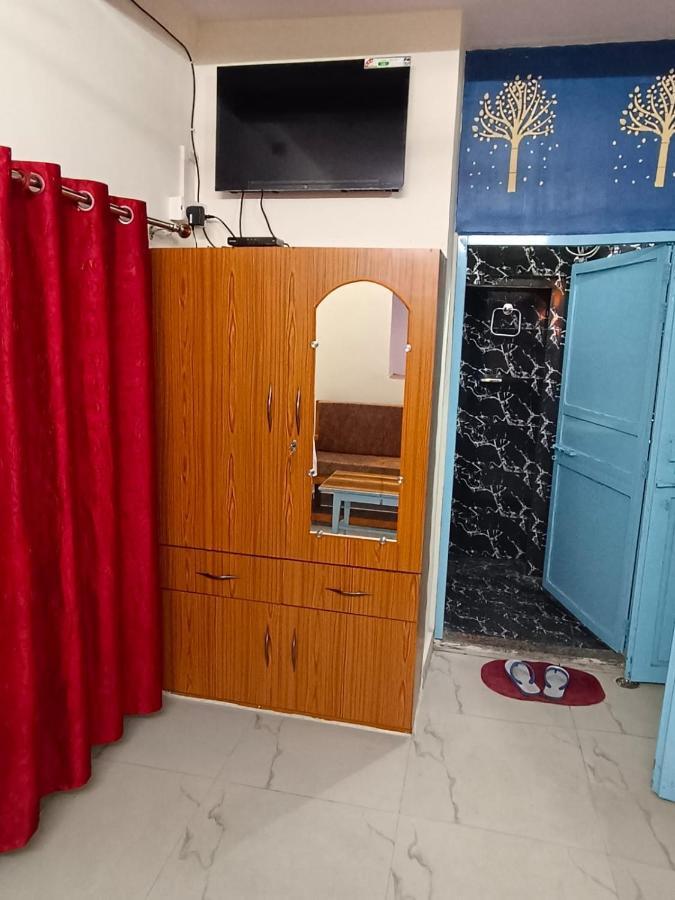Sankardev Guest House D24 35 Varanasi Exteriör bild