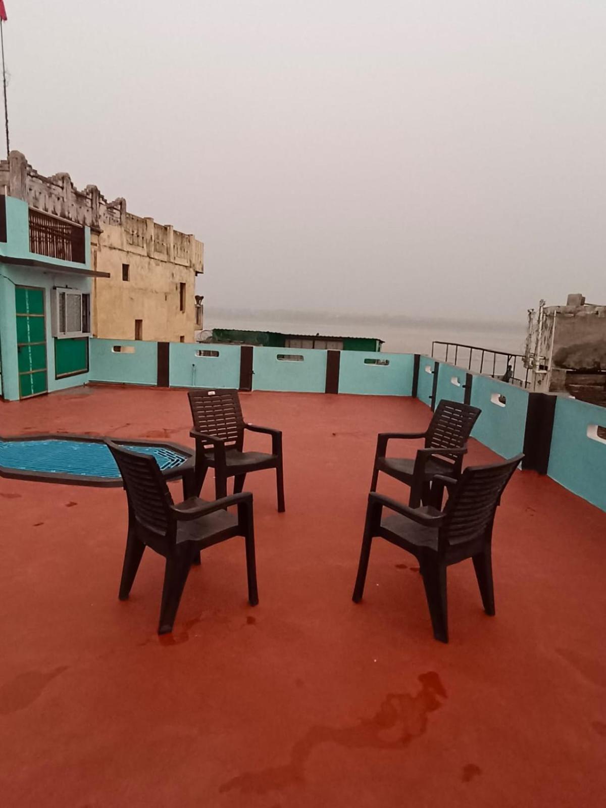 Sankardev Guest House D24 35 Varanasi Exteriör bild