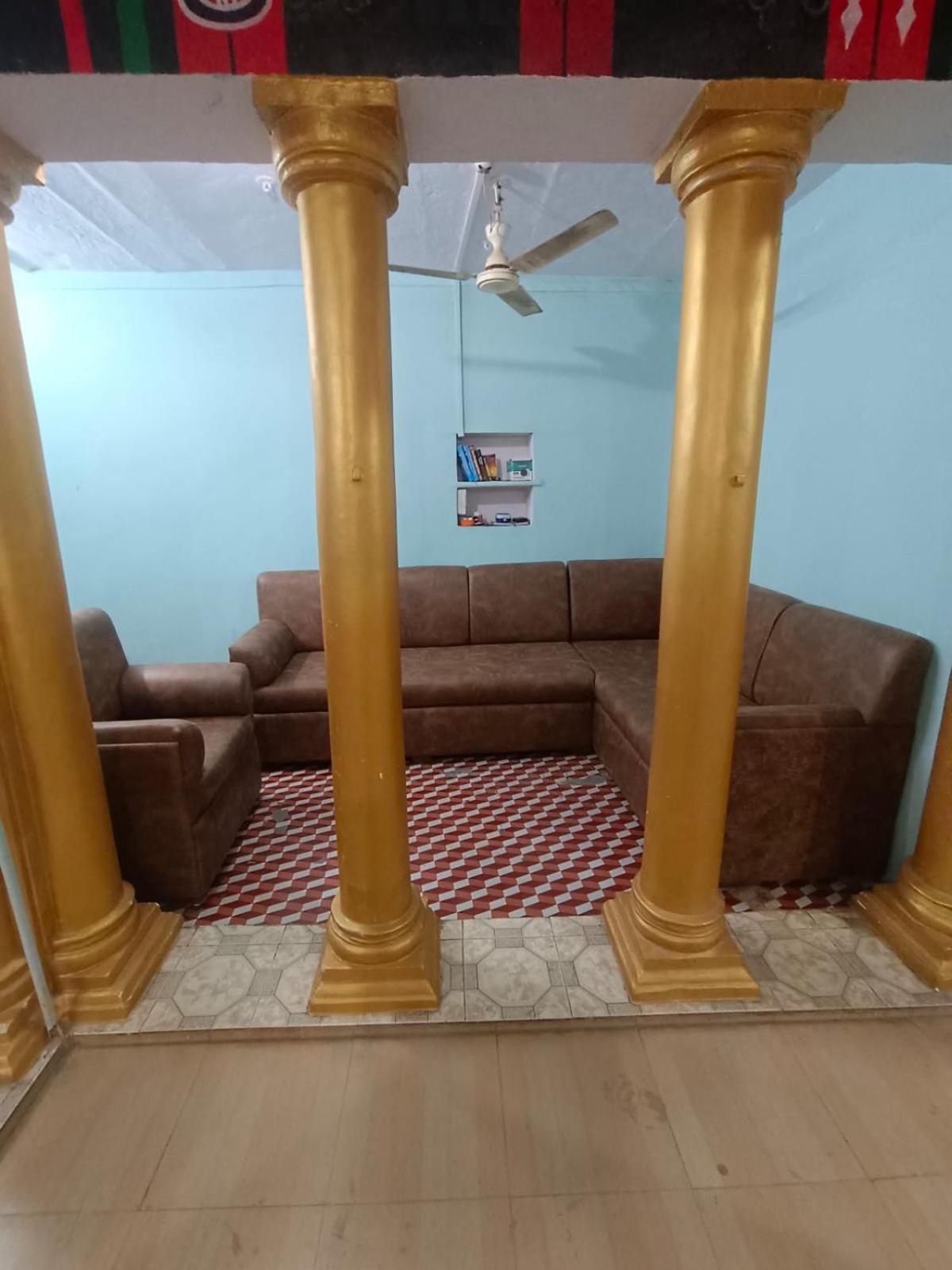Sankardev Guest House D24 35 Varanasi Exteriör bild